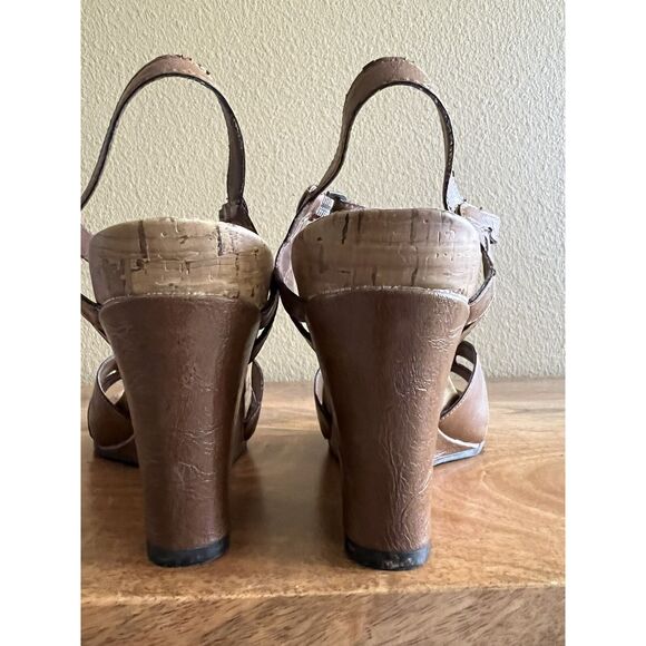 Aerosoles Leather Wedge 11 - Picture 5 of 7